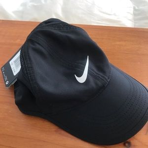 NWT Nike women’s tennis hat